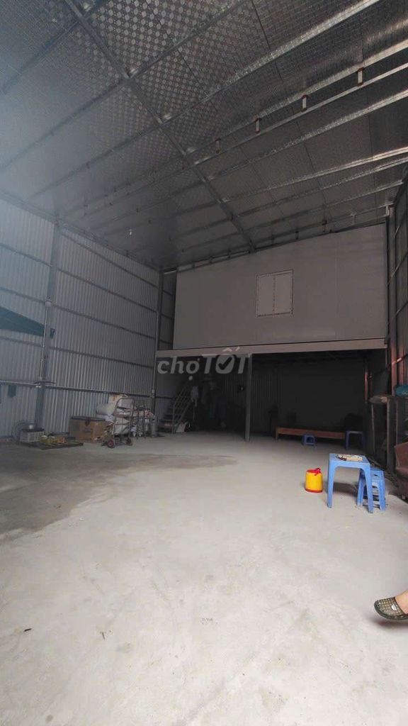 Kho xưởng 130m2 