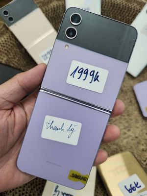 Samsung Z Flip4 128GB/256GB Tím