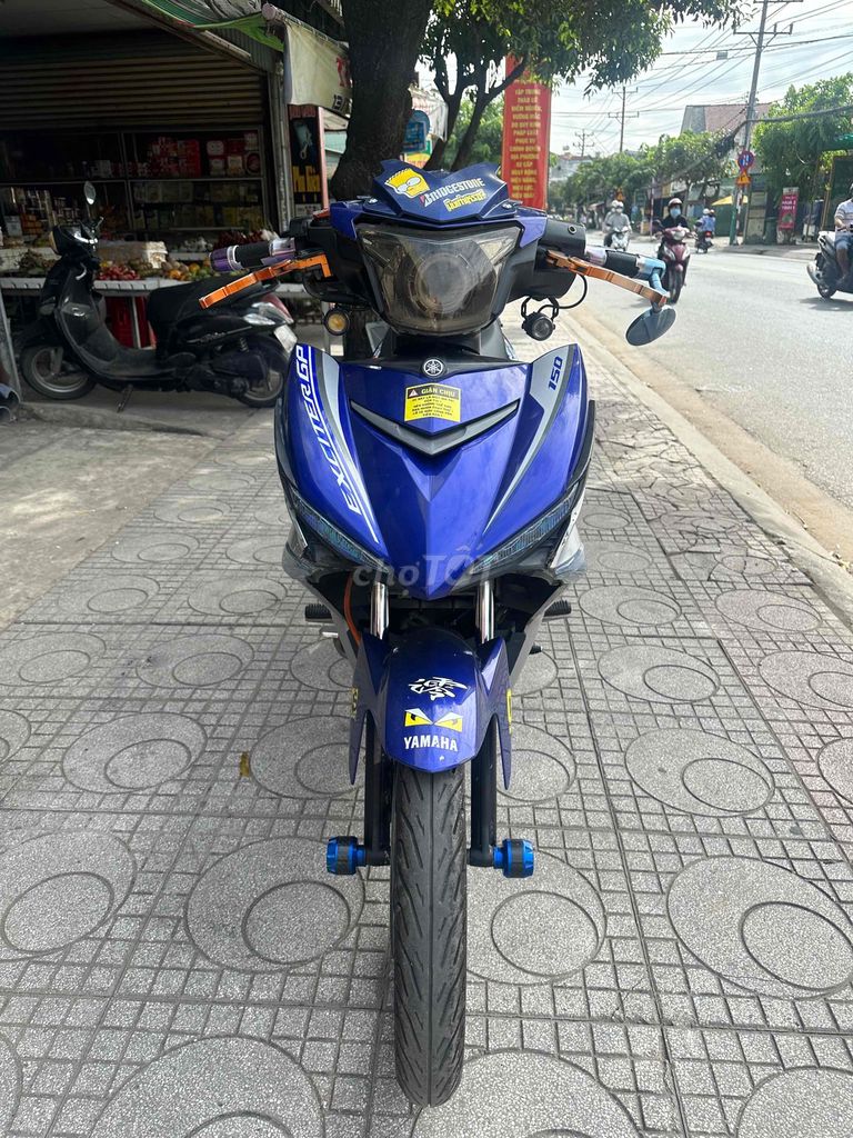 Yamaha Exciter 150 đời 2016 xe đẹp máy zin êm. Mua bán Xe máy tại Thành phố Thuận An Bình Dương được đăng bởi xe máy phước thịnh hình 1