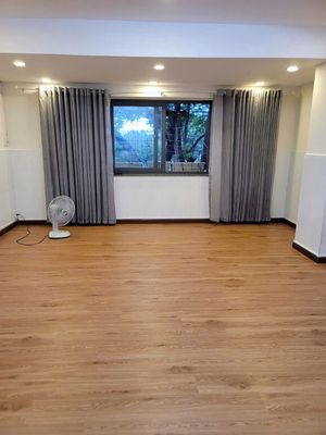 Chính chủ bán căn chung cư Ngô Quyền Q5 Giá rẻ.