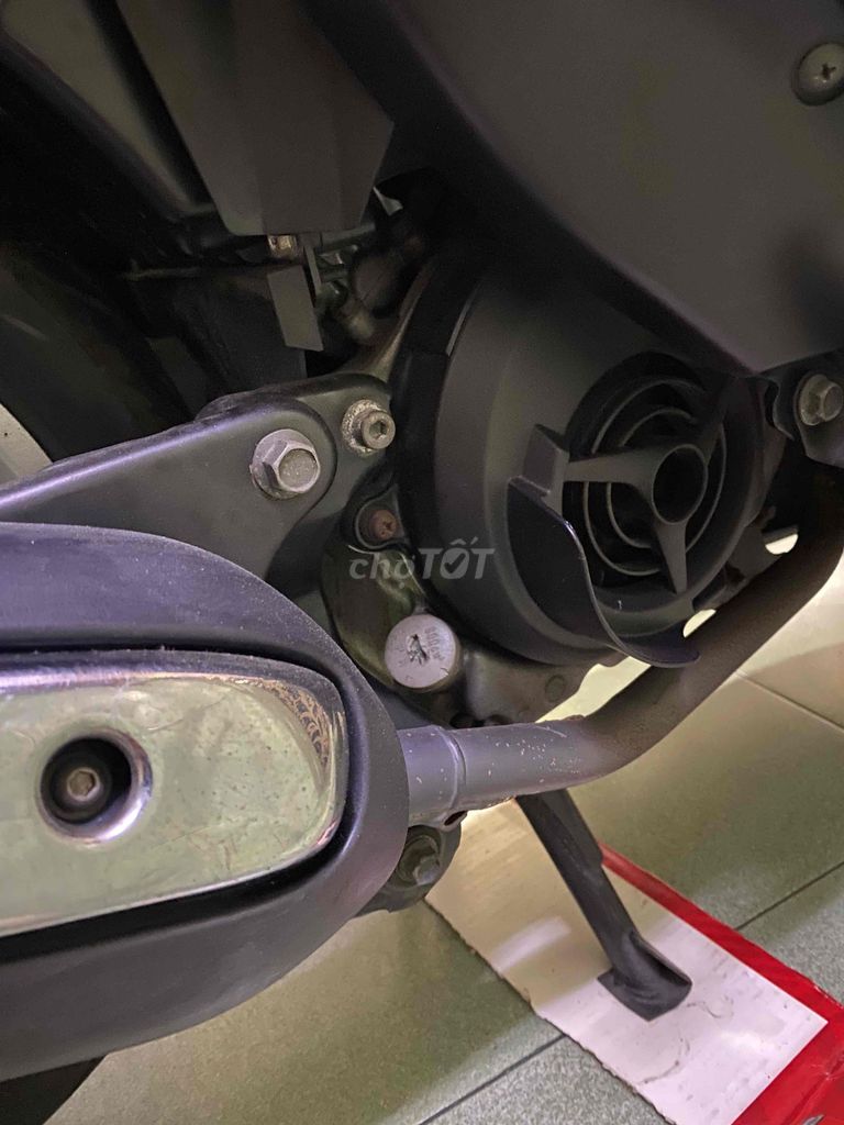 Yamaha Ultimo 2009, коричнево-желтый