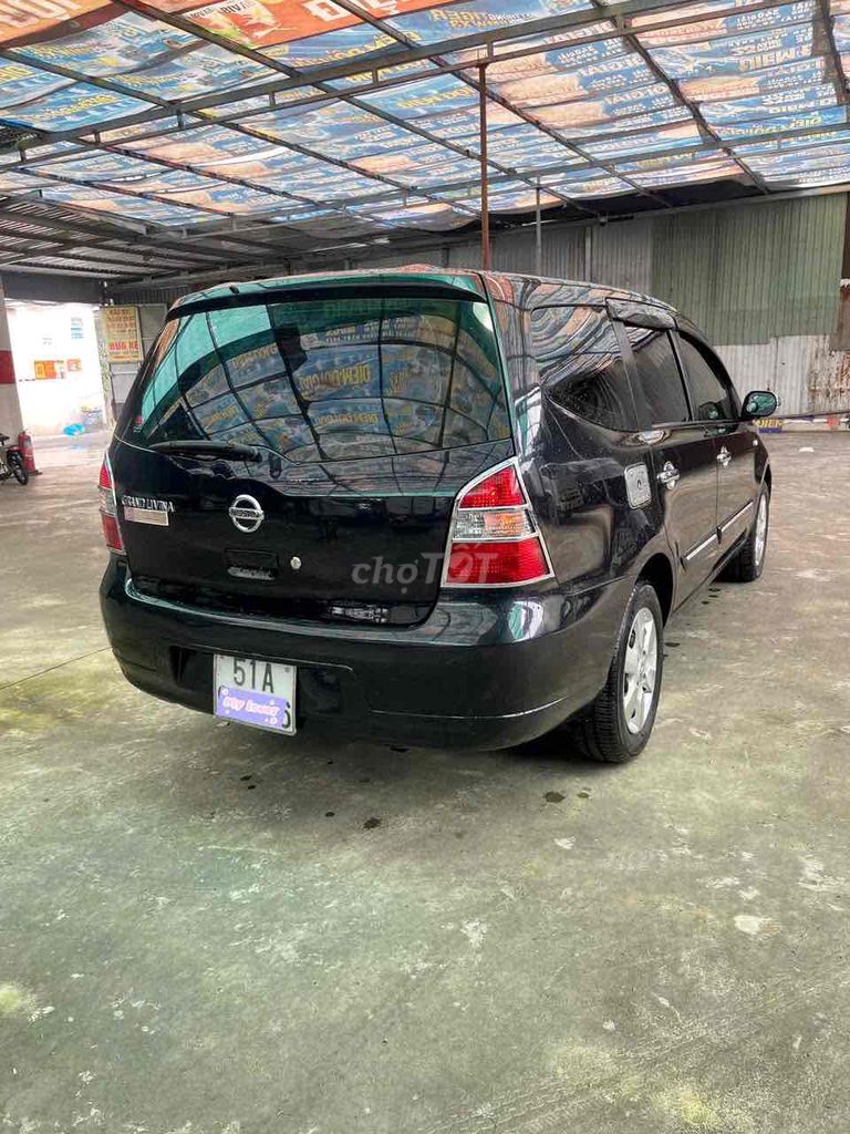 Nissan GRAND Livina Siu cọp Số tự động. Mua bán Ô tô tại Quận 12 Tp Hồ Chí Minh được đăng bởi Mr Gà 9x  hình 6