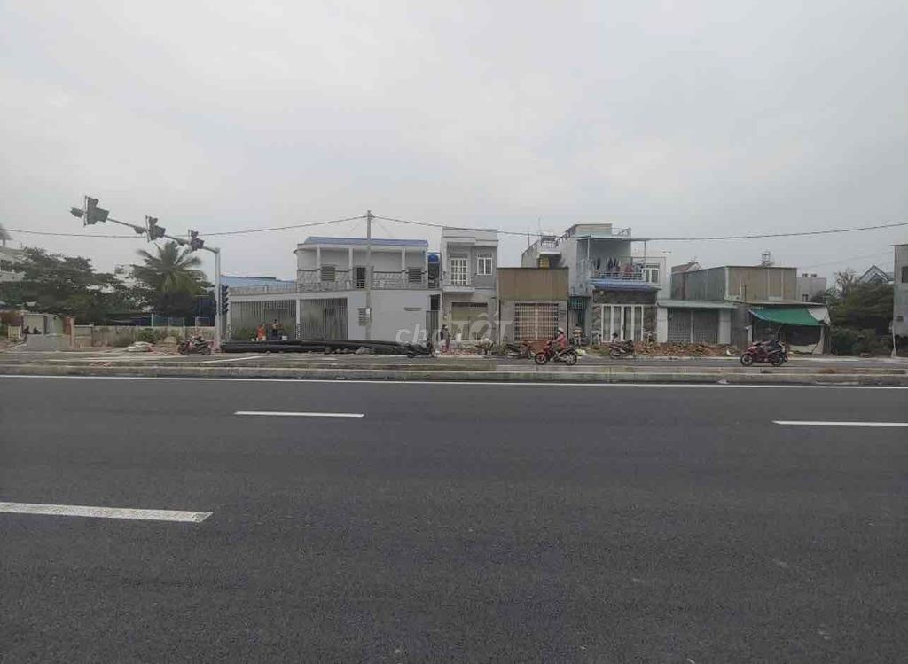 Chính chủ bán đất nền mặt tiền quốc lộ 50 giá 1ty5 -100m2