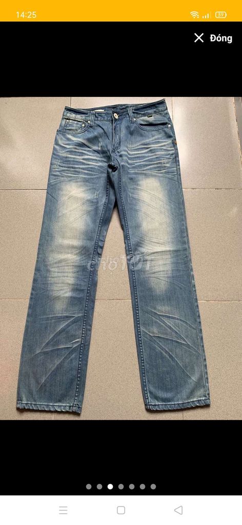 Le A.V.H jeans korea size 31-29,.Like new
