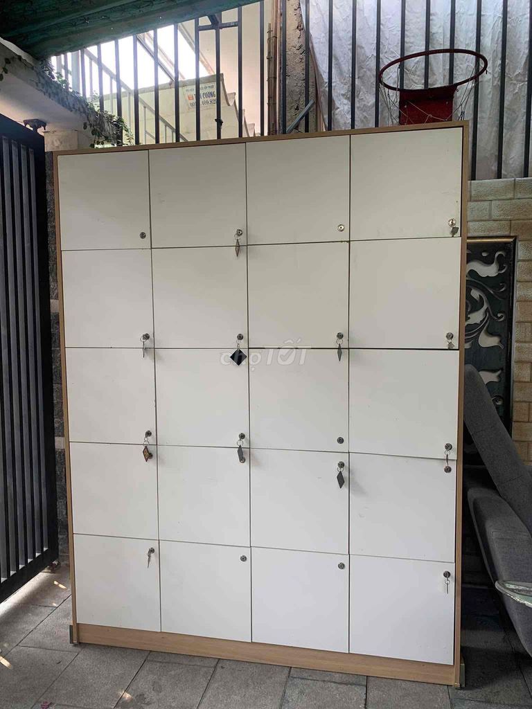 thanh lý tủ lock gỗ mdf