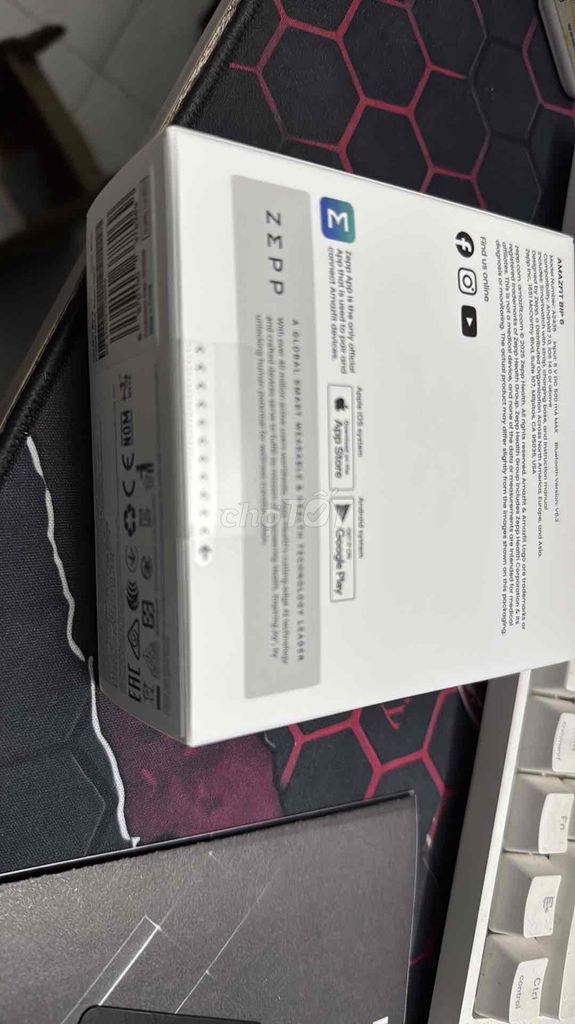 amazfit bip 6 nguyên seal kèm tai nghe anker k20i