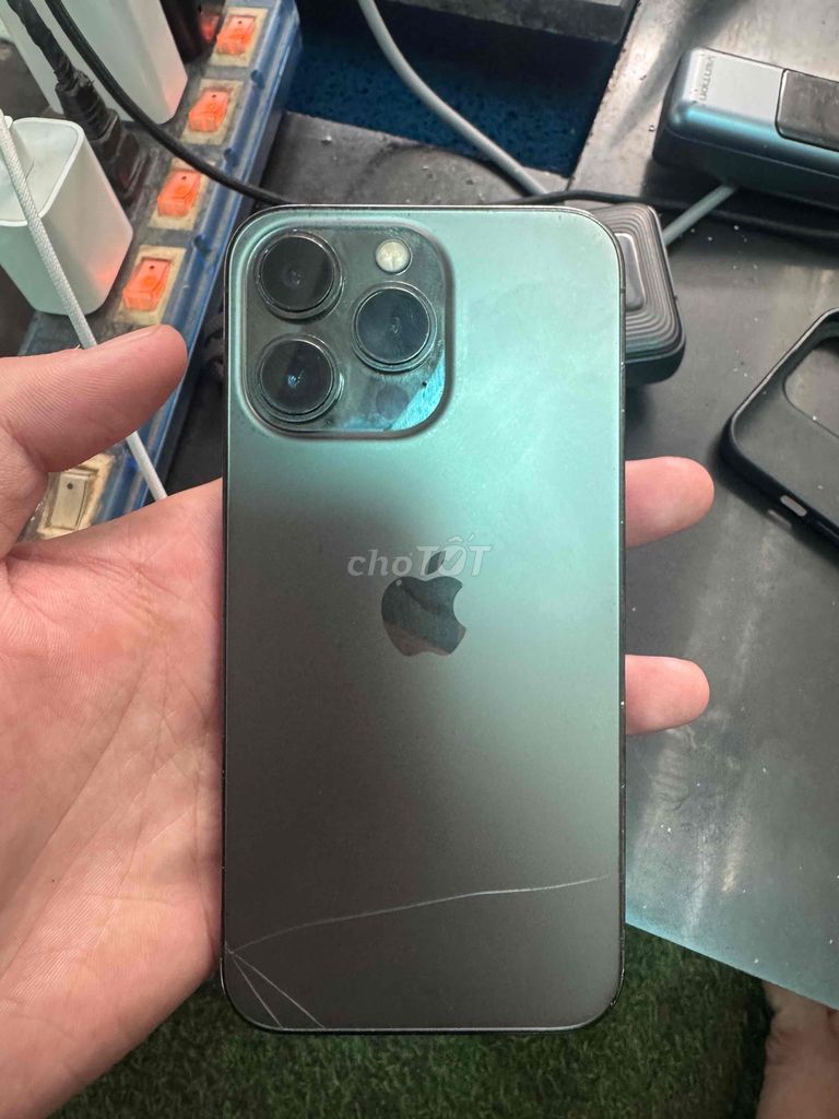 Apple iPhone 13 Pro 128GB đen. Mua bán Điện thoại tại Quận Bình Tân Tp Hồ Chí Minh được đăng bởi Bùi Thanh Danh hình 1