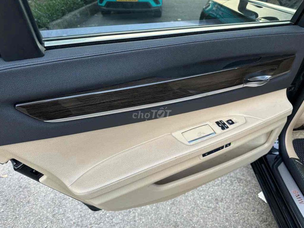 BMW 730Li 2014 Đen/Kem 70000 km. Mua bán Ô tô tại Quận 7 Tp Hồ Chí Minh được đăng bởi auto thanh tâm  hình 10