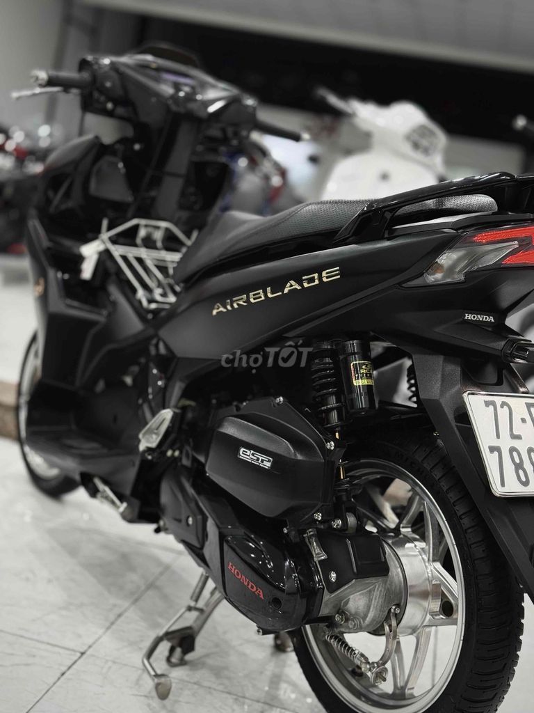 Honda Air Blade 125 2021 Đen. Mua bán Xe máy tại Thị xã Phú Mỹ Bà Rịa - Vũng Tàu được đăng bởi Cửa Hàng Xe Máy Phú Mỹ hình 8