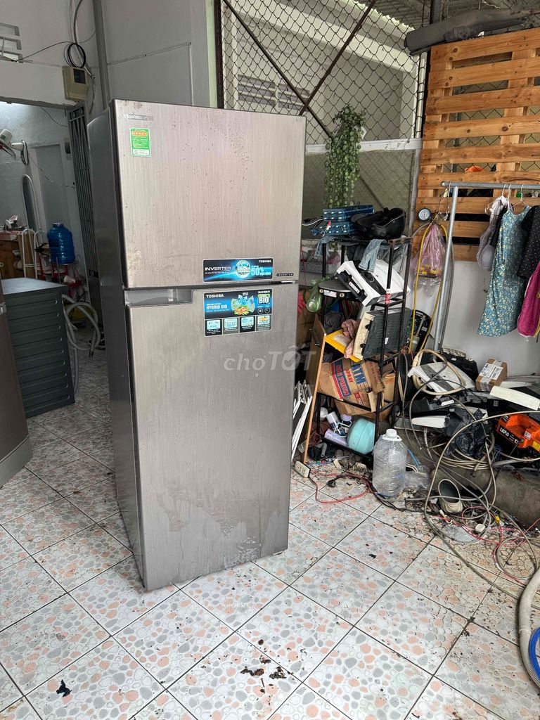 Tủ lạnh Toshiba 330 lít Inverter. Mua bán Tủ lạnh tại Thành phố Thủ Đức Tp Hồ Chí Minh được đăng bởi Điện máy Kelvin Phan hình 1