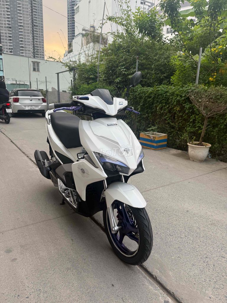 Ariblade 2017 chính chủ máy siêu chất bao zin đẹp. Mua bán Xe máy tại Quận 7 Tp Hồ Chí Minh được đăng bởi Gia Bảo  hình 3