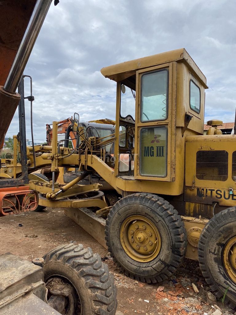 Bán xe gạt Mitsubshi. Mua bán Xe tải, xe ben tại Huyện Đức Trọng Lâm Đồng được đăng bởi Anh Phan hình 2