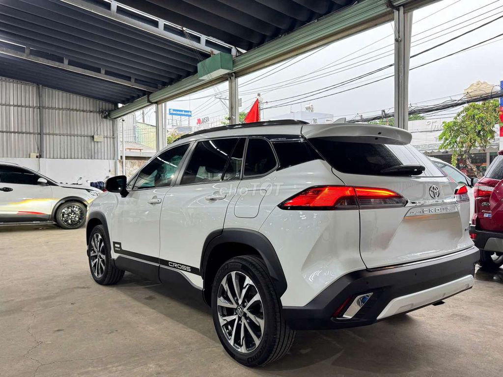 Toyota Cross 2022 - 46000 km. Mua bán Ô tô tại Thành phố Thủ Đức Tp Hồ Chí Minh được đăng bởi Phúc xe lướt hình 5