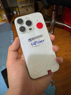 ip 14 PRO, bể lưng màn bị mực nhẹ ngay góc zin all