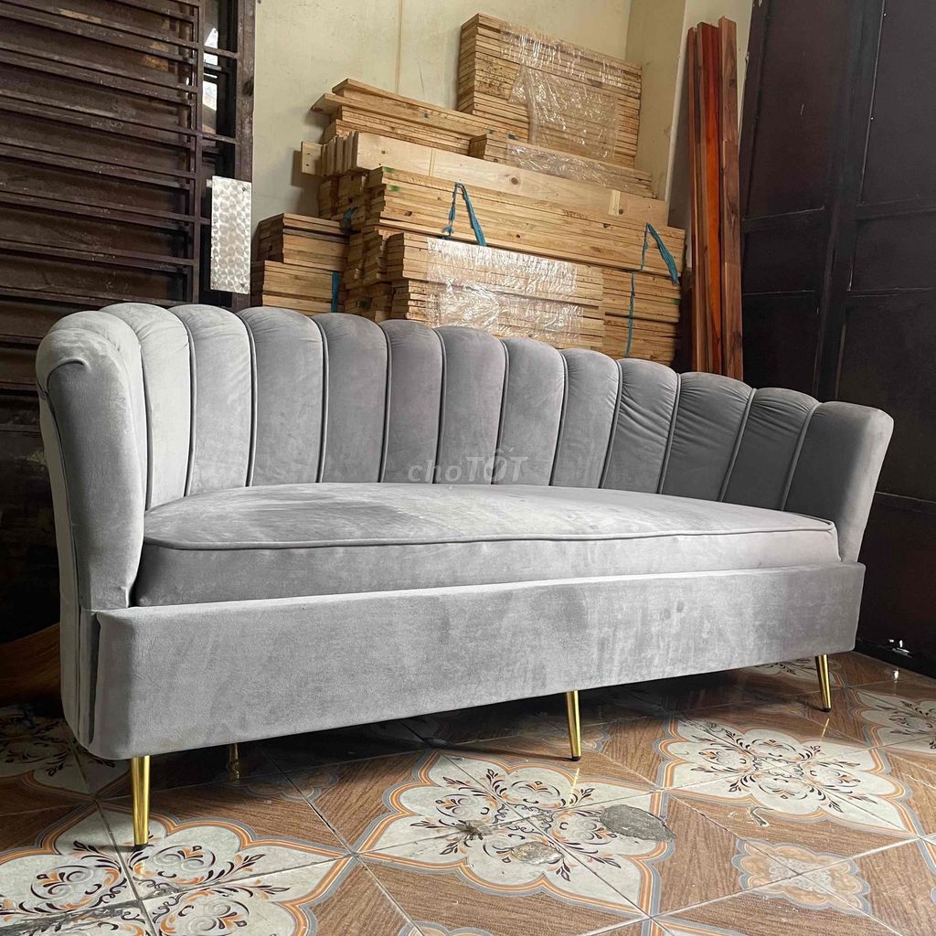 Ghế Sofa Nhung Xám Con Sò Dài 1m8