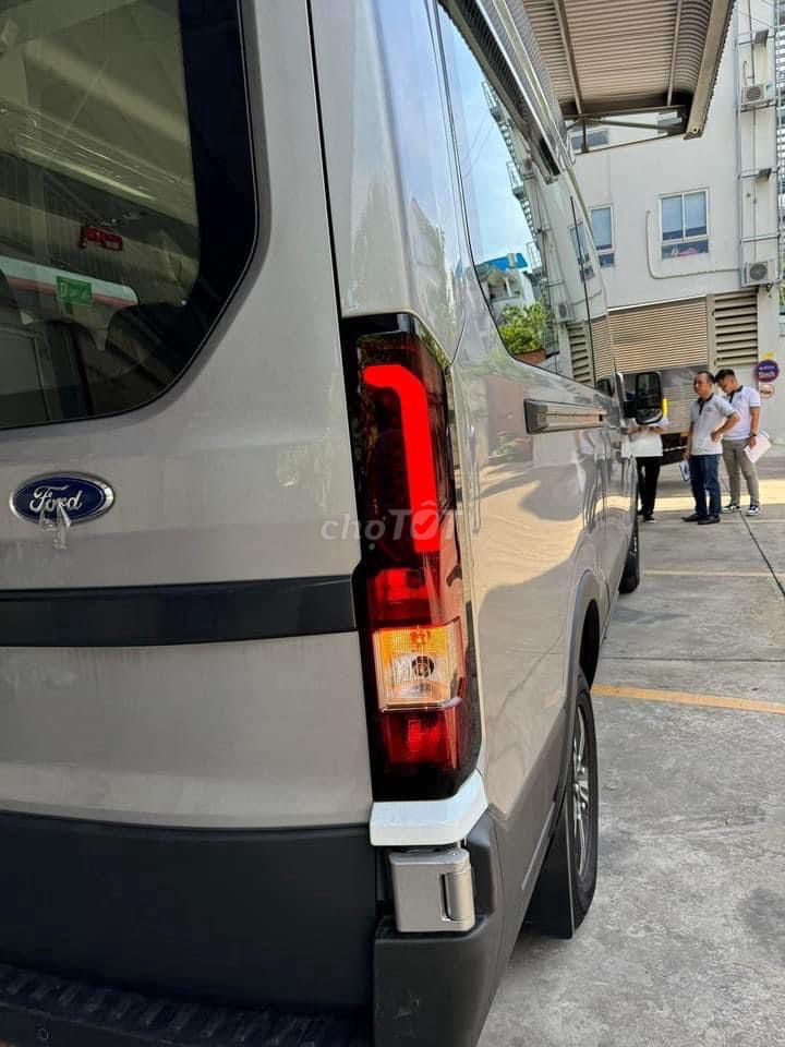 Ford Transit 2024, Phom mới, 3 phiên bản, Giao T7. Mua bán Ô tô tại Quận Hoàng Mai Hà Nội được đăng bởi Ford Pháp Vân hình 4