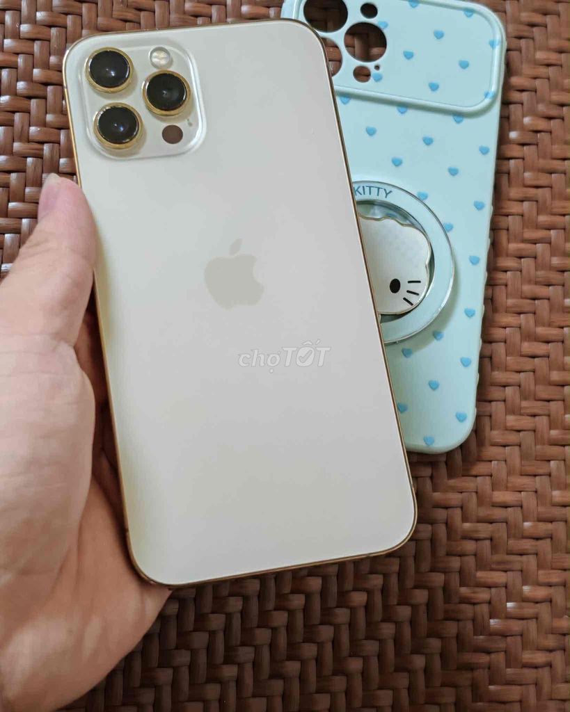 Apple iPhone 12 Pro Max 128GB Vàng. Mua bán Điện thoại tại Thành phố Bắc Ninh Bắc Ninh được đăng bởi Quyền hình 1