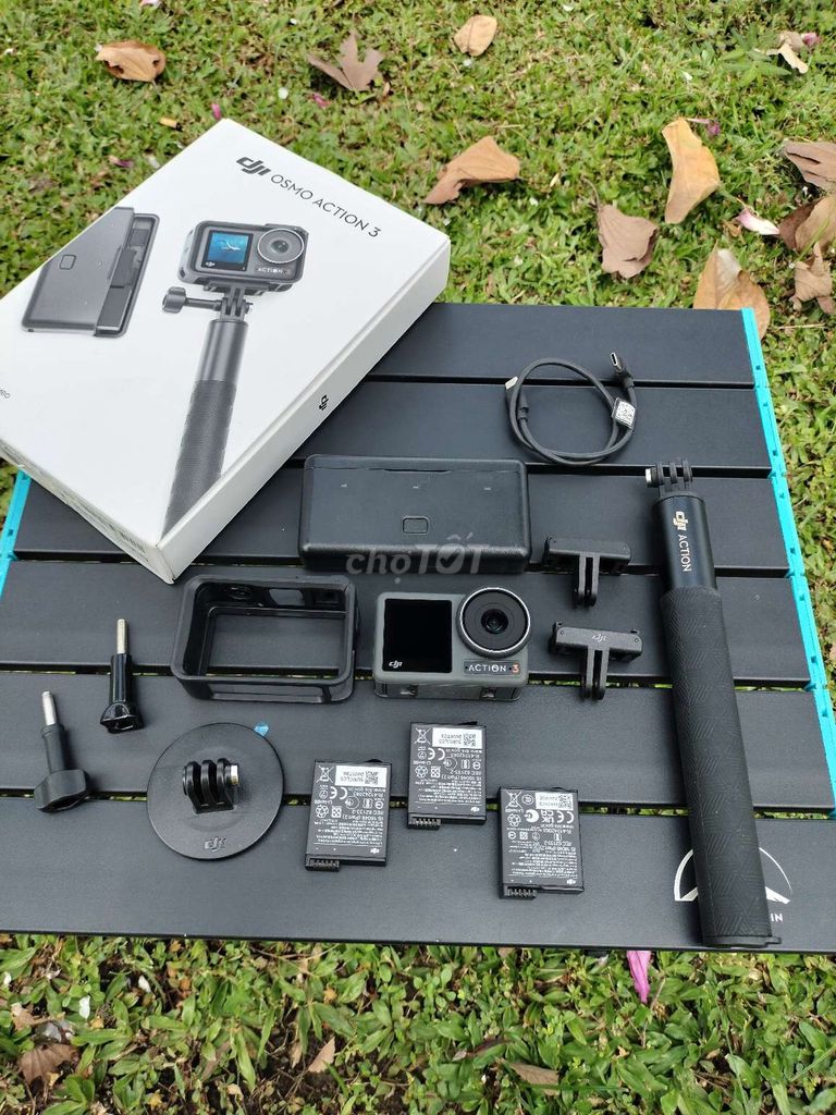 Action 3 mới 99% full box chính hãng. Mua bán Máy ảnh, Máy quay tại Huyện Củ Chi Tp Hồ Chí Minh được đăng bởi KHẦY ACTION  hình 1