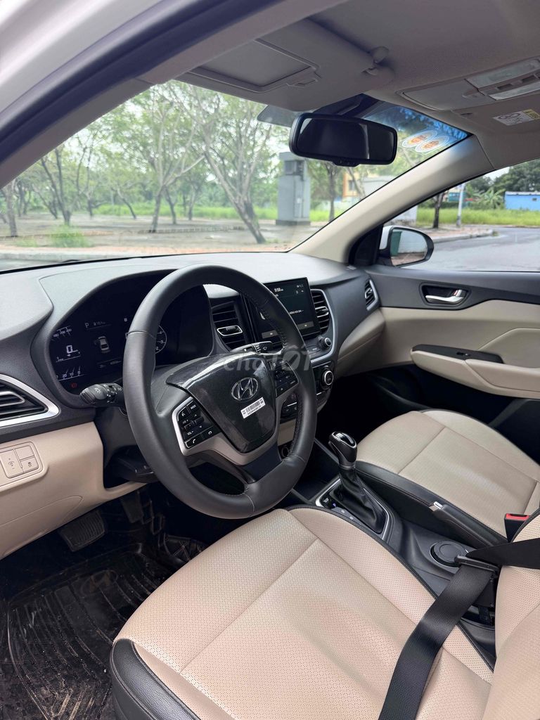 Hyundai Accent 2022 1.4 AT Đặc Biệt - 40000 km. Mua bán Ô tô tại Quận Hải Châu Đà Nẵng được đăng bởi Nguyễn Vương Auto hình 9