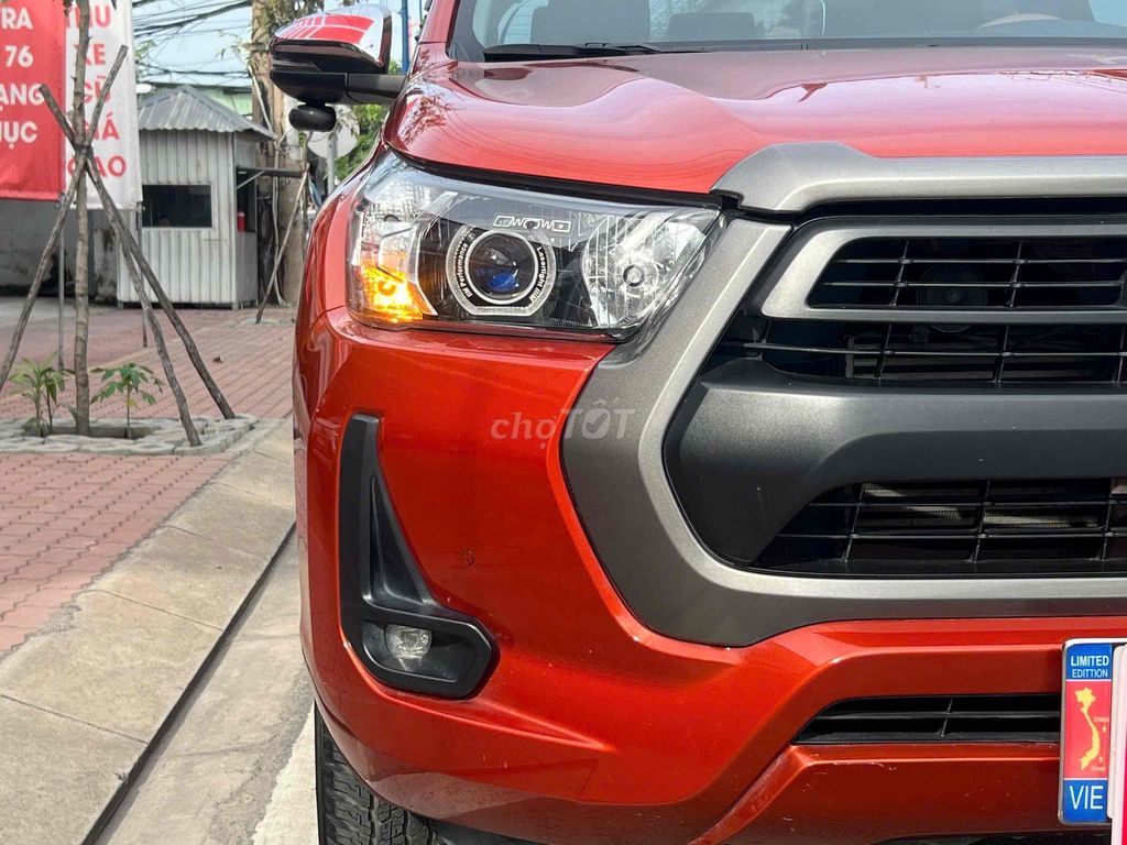 Bán Hilux tự động 1 cầu 2021 lướt - Xe đẹp đi kỹ. Mua bán Ô tô tại Thành phố Thủ Đức Tp Hồ Chí Minh được đăng bởi Tấn Quang Toyota Đông Sài Gòn hình 4