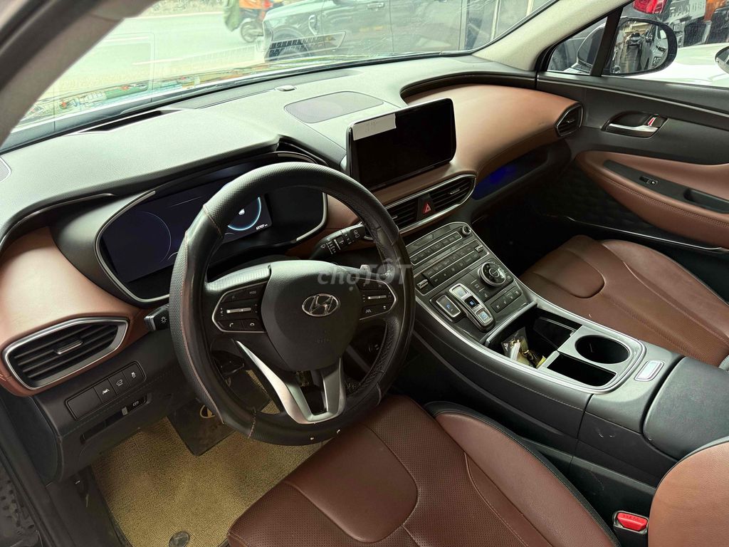 Hyundai Santafe 2022 2.2D Premium Đen 65.000km. Mua bán Ô tô tại Thành phố Thủ Đức Tp Hồ Chí Minh được đăng bởi Bá Lộc hình 11