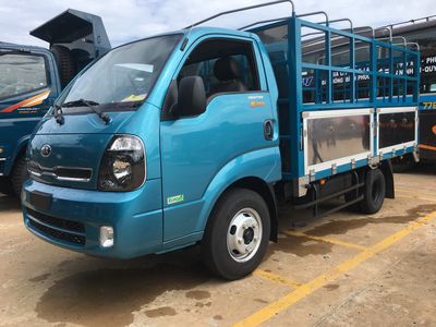 Giá xe Tải KIA K250 thùng bạt Inox tại Bình Phước