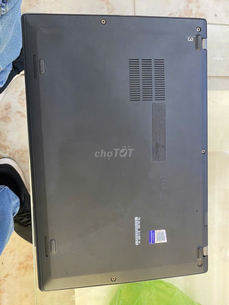 Lenovo X1 Carbon Gen5. Mua bán Laptop tại Quận 10 Tp Hồ Chí Minh được đăng bởi Tân Thuận Computer hình 1