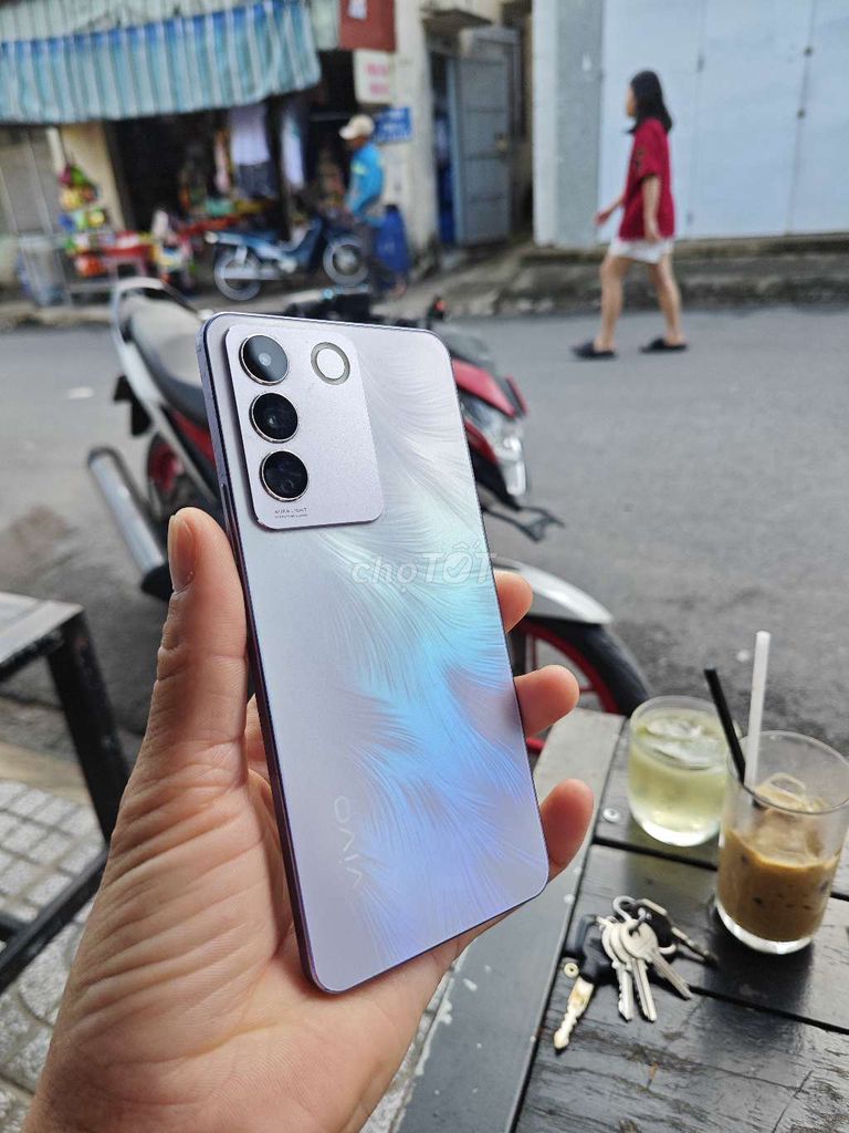 Bán hoặc gl vivo v27e