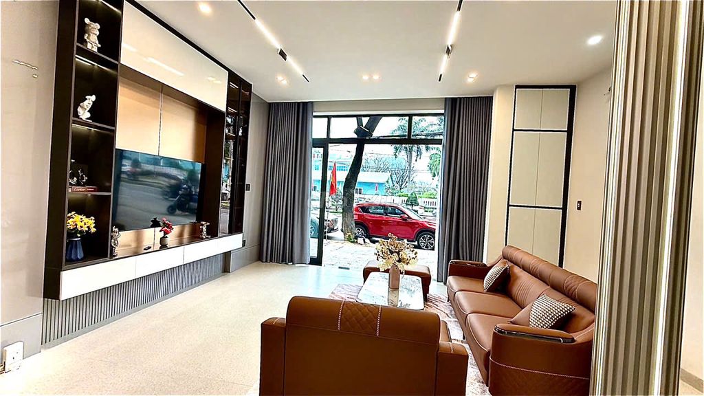 Rent · 3 bd · 82 м² · Quận Hải Châu, ул. Đường Nguyễn Hữu Thọ