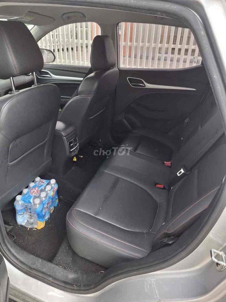 MG MGZS 2024 Standard 1.5 AT 2WD - 5400 km. Mua bán Ô tô tại Quận Tân Bình Tp Hồ Chí Minh được đăng bởi Đời Là Bể Khổ hình 2