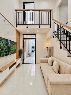 Nhà phố 70 m² · 2 PN · Đường Xô Viết Nghệ Tĩnh