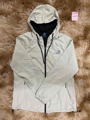 Áo khoác dù hãng New Balance hàng VNXK, dư xịn. Mua bán Quần áo tại Thành phố Sa Đéc Đồng Tháp được đăng bởi CHÍU VNXK