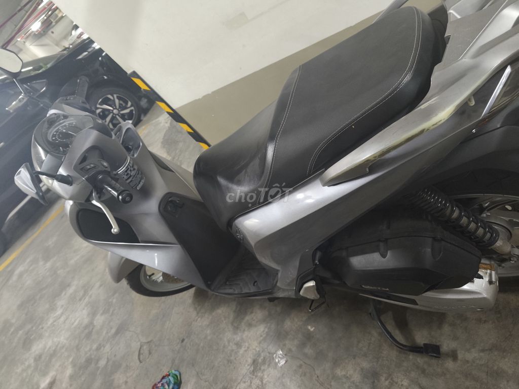 XE TAY GA ABS SH125 HONDA 2019 BẠC. Mua bán Xe máy tại Thành phố Thủ Đức Tp Hồ Chí Minh được đăng bởi Thang Le hình 7