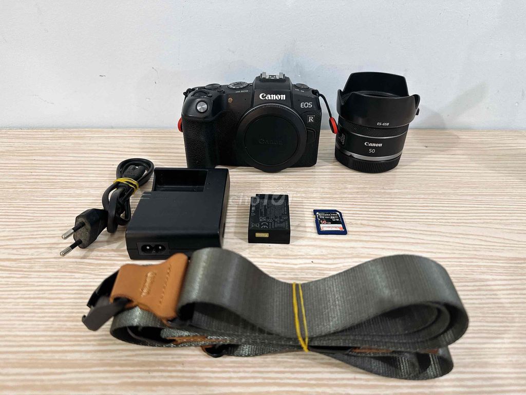 Máy ảnh Canon EOS Rp lens rf50stm. Mua bán Máy ảnh, Máy quay tại Quận Gò Vấp Tp Hồ Chí Minh được đăng bởi Hữu Huy hình 1