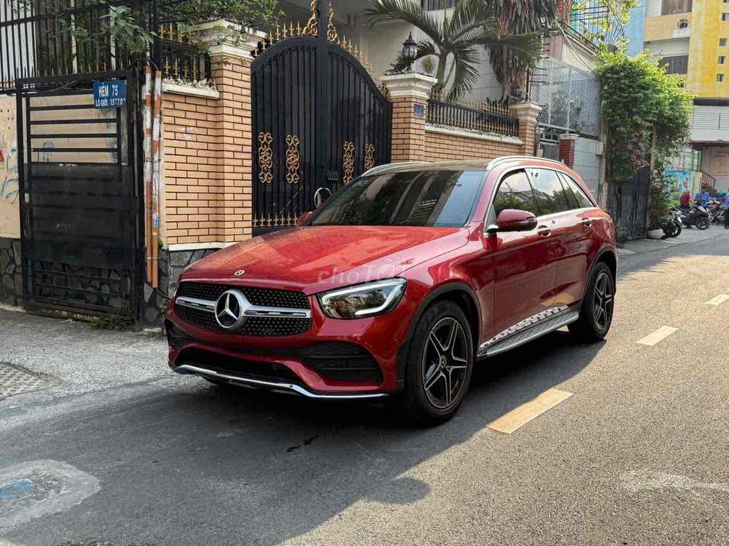 Mercedes_GLC300_4MATIC Model 2022 Bao Bank 90%