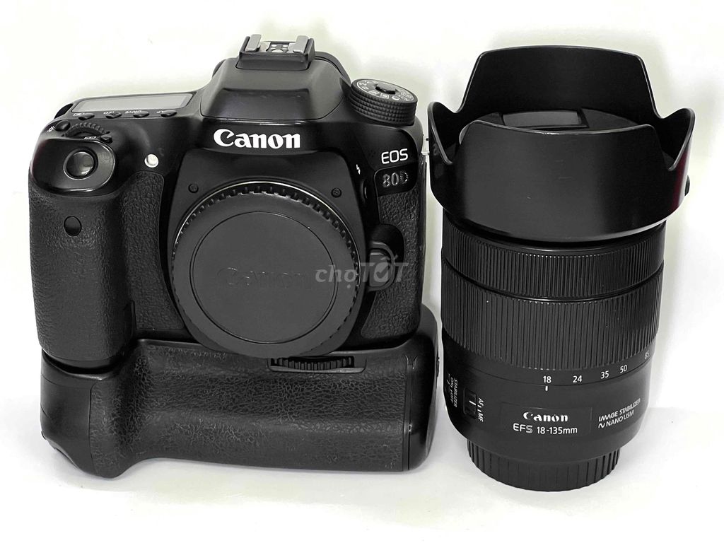 Máy ảnh Canon 80D EF-S 18-135mm is nano usm. Mua bán Máy ảnh, Máy quay tại Quận 1 Tp Hồ Chí Minh được đăng bởi Ân hình 1