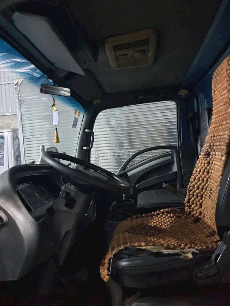 Bán gấp veam 1.9 tấn đời 2016 thùng kín 4m3. Mua bán Xe tải, xe ben tại Thành phố Thuận An Bình Dương được đăng bởi Hồ Xe Tải hình 4