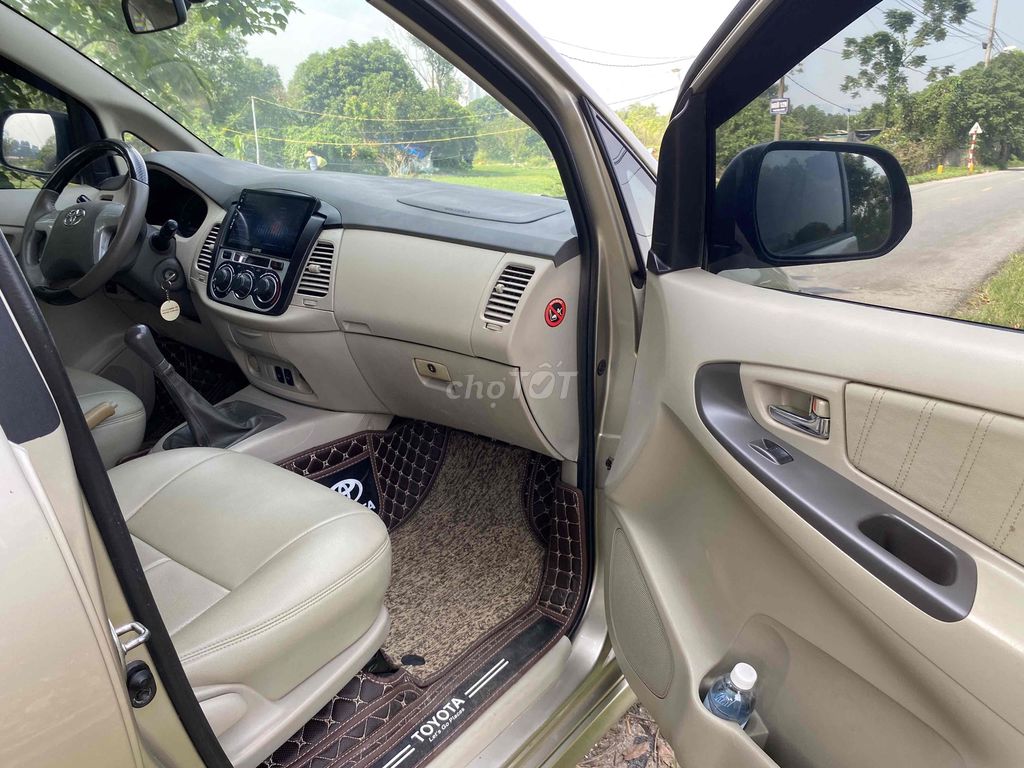 Toyota Innova 2016 2.0E - 90000 km. Mua bán Ô tô tại Quận Nam Từ Liêm Hà Nội được đăng bởi C Mai hình 9