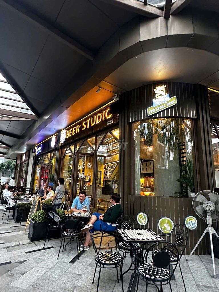 Tuyển nhân viên phục vụ nhà hàng Beerstudio. Việc làm tại Thành phố Thủ Đức Tp Hồ Chí Minh được đăng bởi BEERSTUDIO hình 2