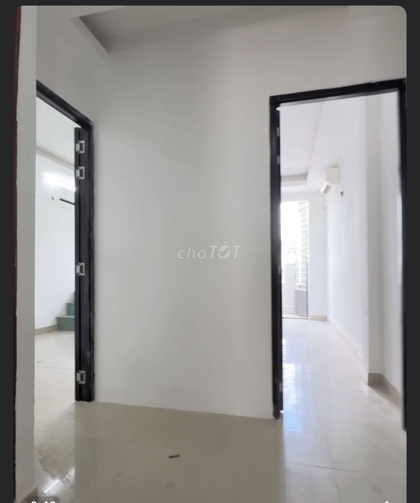 Cho thuê căn hộ 2pn dt70m2 ban công cửa sổ binh thạnh