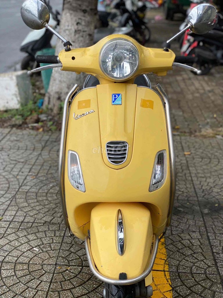 vespa 3v ie Fi-trả trước 0đ-nợ xấu tt 4tr