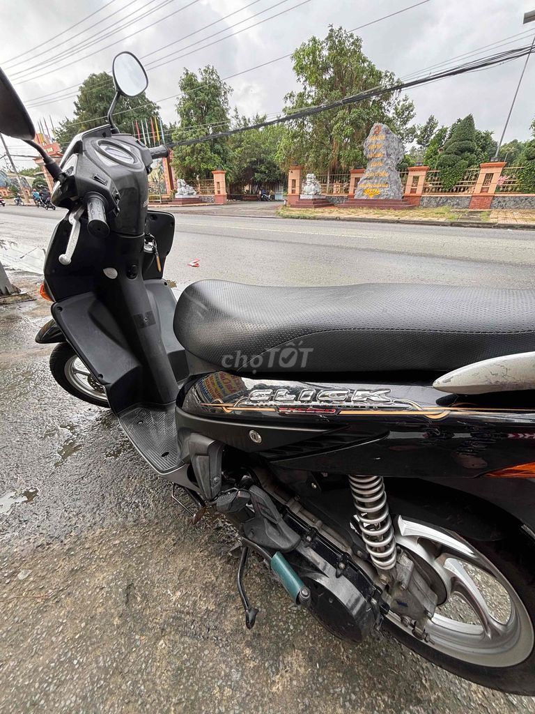 Click 2011. Mua bán Xe máy tại Quận Bình Thuỷ Cần Thơ được đăng bởi Kim Chiến hình 6