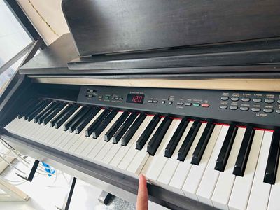 piano Yamaha CLP 130 thanh lý
