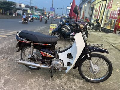 Dream Hàn Quốc , xe đẹp , máy cực êm ngon. Mua bán Xe máy tại Huyện Trảng Bom Đồng Nai được đăng bởi Trần đình trung 