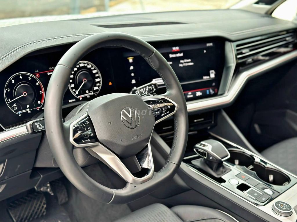 Volkswagen Touareg 2023, 699 triệu nhận xe. Mua bán Ô tô tại Quận 7 Tp Hồ Chí Minh được đăng bởi Quang Nguyễn hình 12