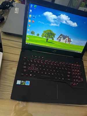 asus game i7 7700HQ / ram 16g. Mua bán Laptop tại Thành phố Bến Tre Bến Tre được đăng bởi lê minh  mobile