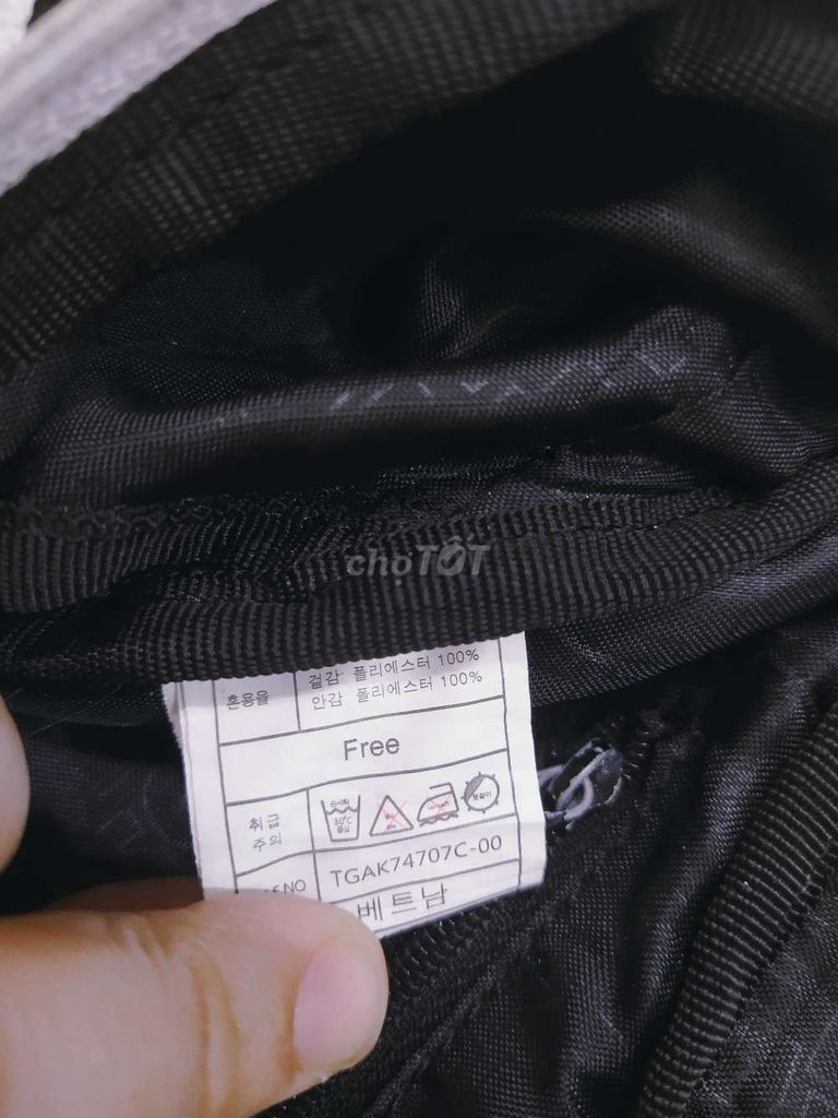 Túi đeo chéo chống sốc chuẩn Hàn (30*8*17)