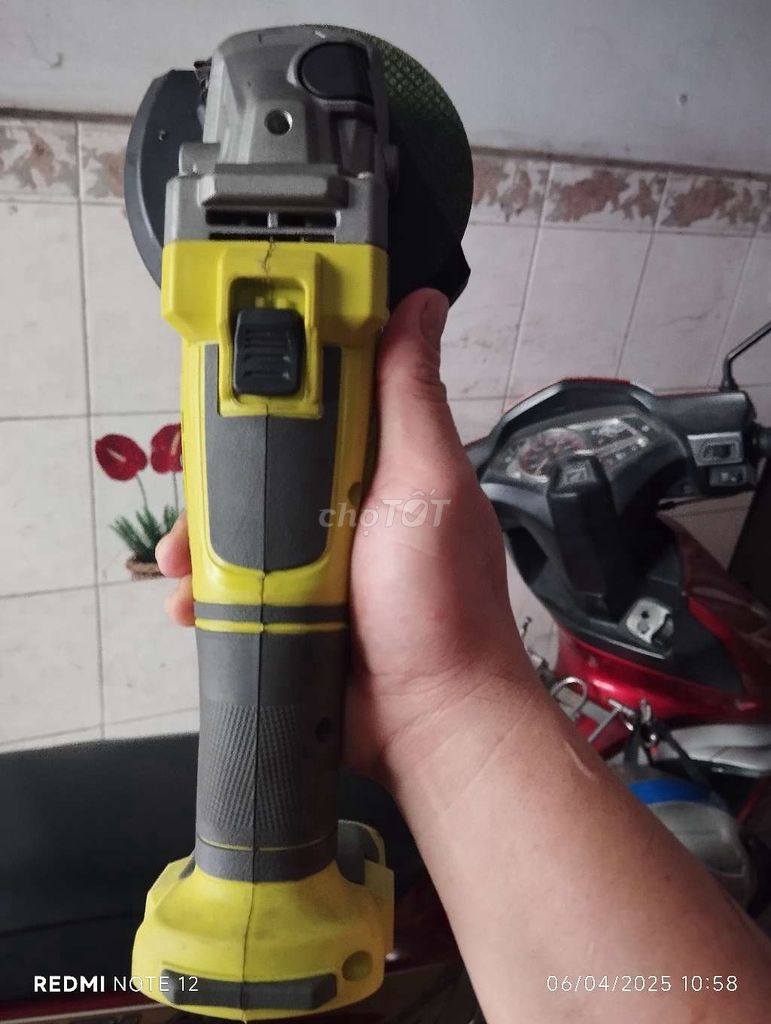máy mài góc pin Ryobi cốt 125mm ít dùng thanh lý. Mua bán Đồ chuyên dụng, Giống nuôi trồng tại Quận Tân Bình Tp Hồ Chí Minh được đăng bởi Hoàng chí hướng hình 3