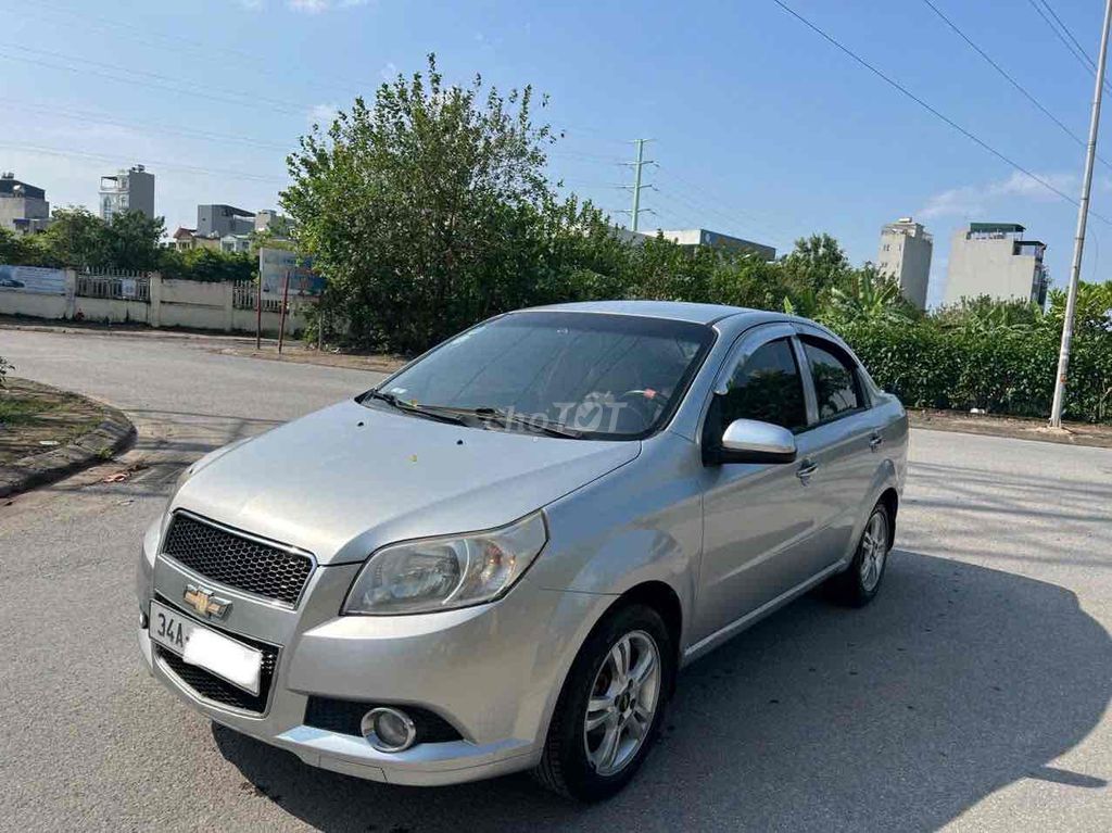 Chevrolet Aveo 2015 Bạc. Mua bán Ô tô tại Quận Hà Đông Hà Nội được đăng bởi Hiệp Xoăn Hà Đông hình 2