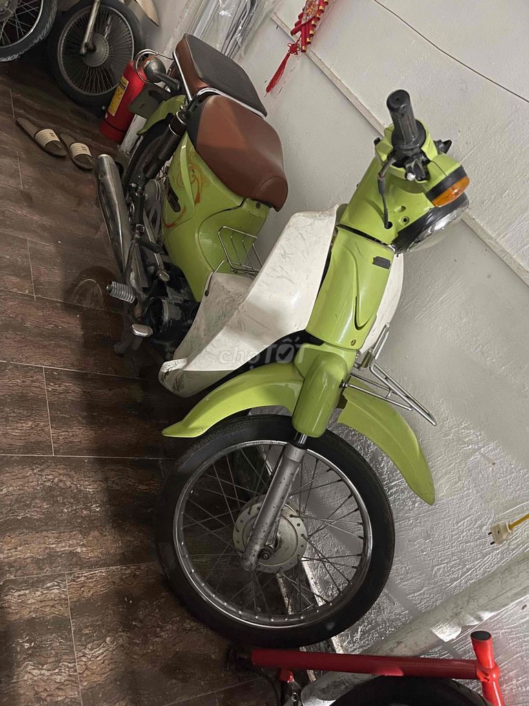 Em Bán Cúp 50cc 2015 Máy Zin Êm Ru Chạy Rất Ngon Ạ. Mua bán Xe máy tại Quận Hoàng Mai Hà Nội được đăng bởi Tuấn Giang hình 2